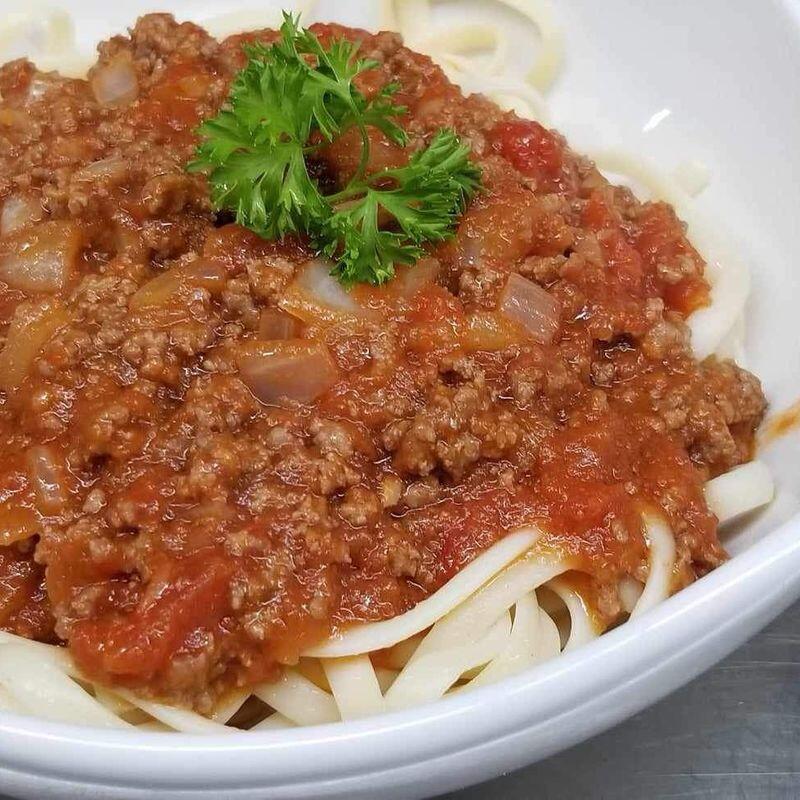 Linguine with Meat Sauce