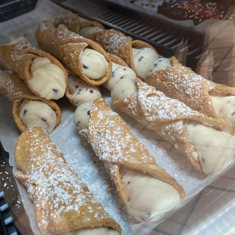 Cannoli 